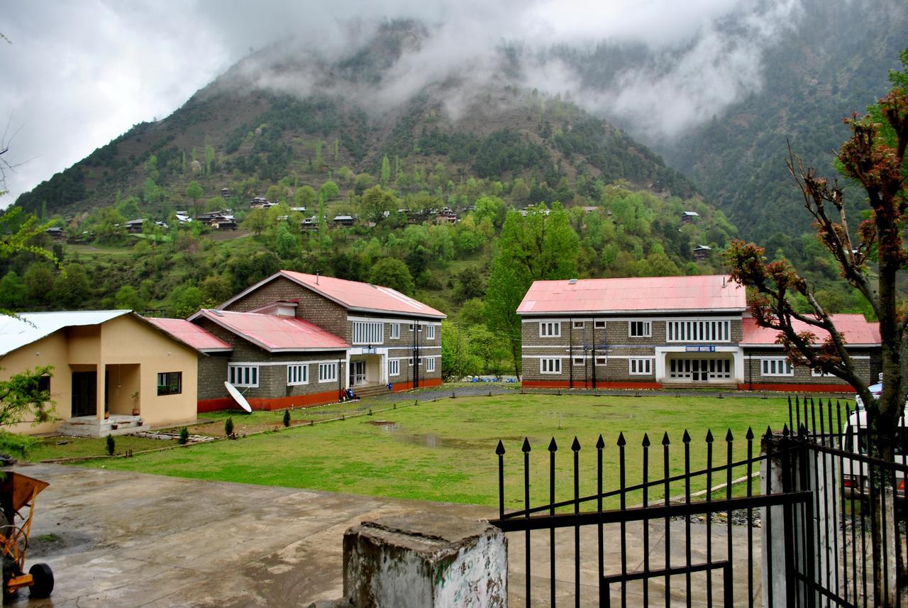 Keran Resort Extérieur photo